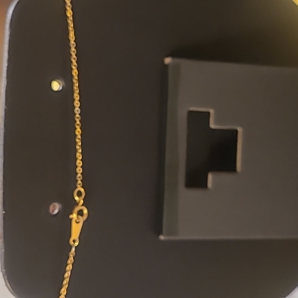 Avon Vintage Butterfly Necklace - Picture 5 of 9